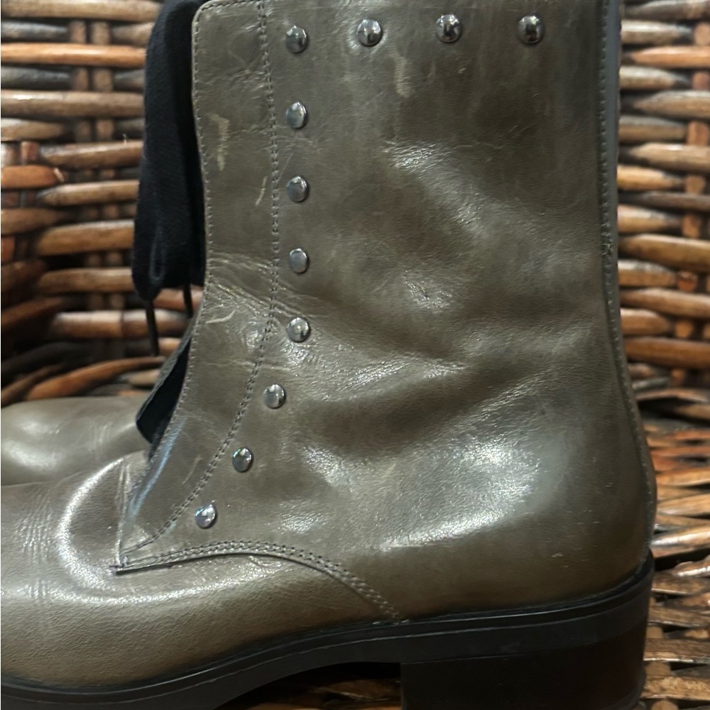 Gabriella Green  Leather Combat Boots in size 38/7.5 Great Condition! - Picture 14 of 16